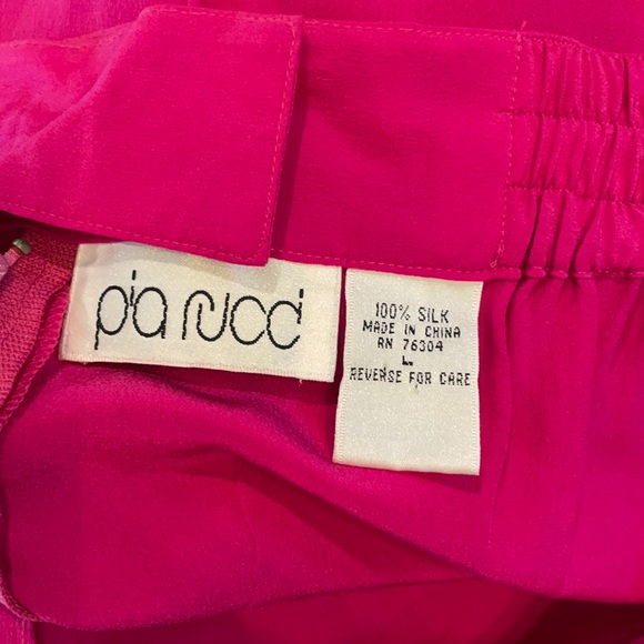 Vintage Pia Rucci 100% silk skirt in fuchsia size L - Picture 2 of 3